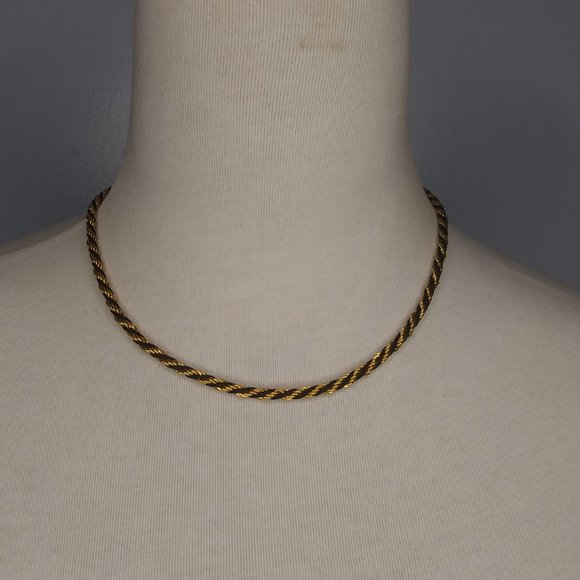 Vintage Trifari TM gold and black twist rope style necklace - Picture 10 of 16